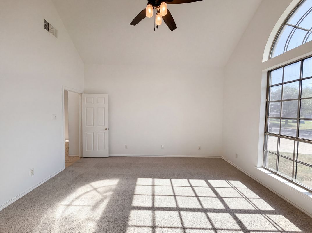Photo 4 of 20 of 4617 Deal Dr, Fort Worth, TX