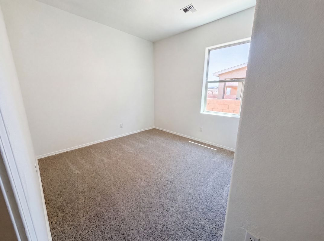Photo 10 of 19 of 3504 Wild Horse Rd NE, Rio Rancho, NM