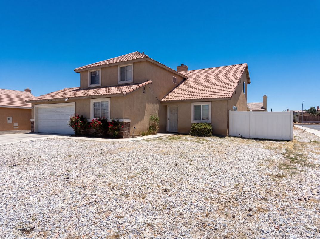 Photo 34 of 36 of 11401 Villa St, Adelanto, CA