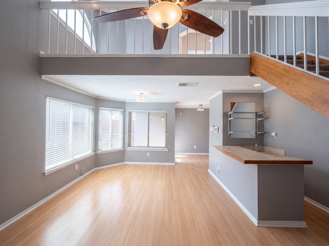 Photo 11 of 21 of 4242 N Capistrano Dr, Dallas, TX
