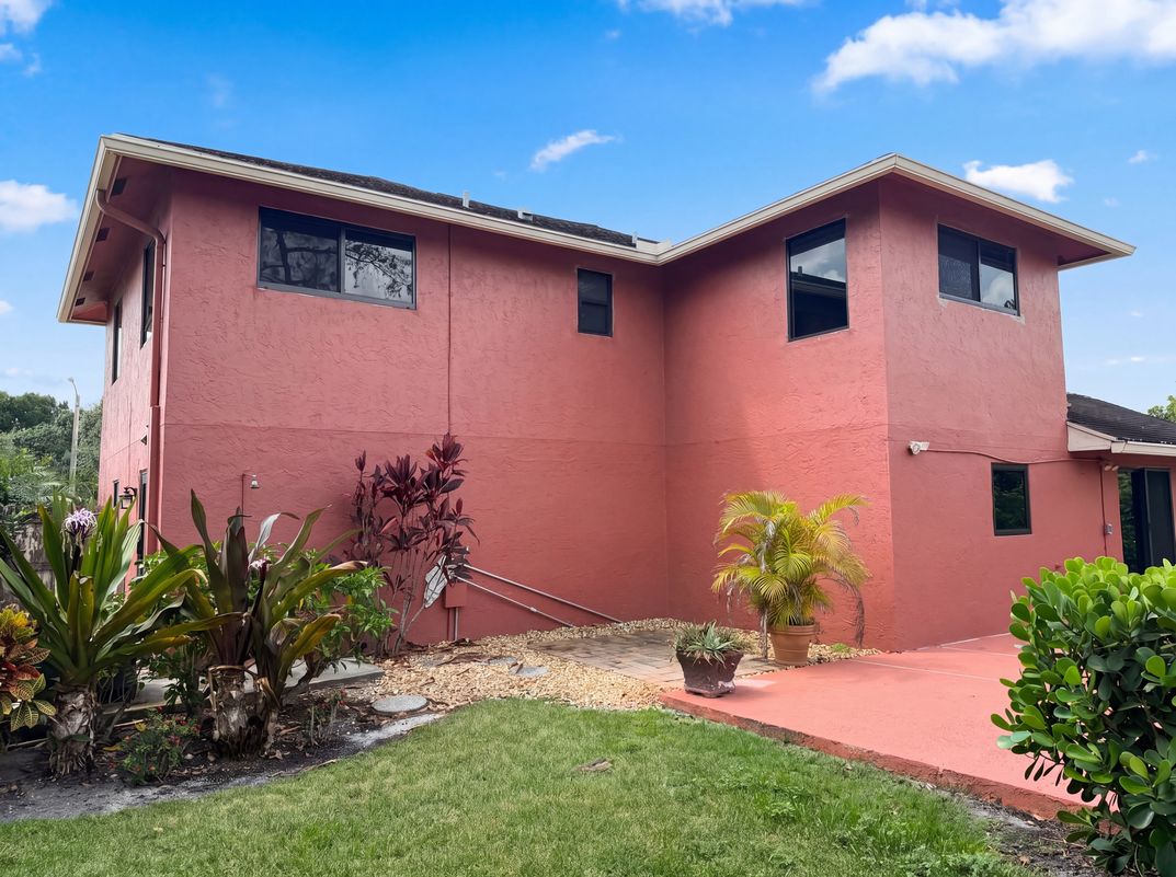 Photo 32 of 47 of 118 Waterway Rd, Royal Palm Beach, FL