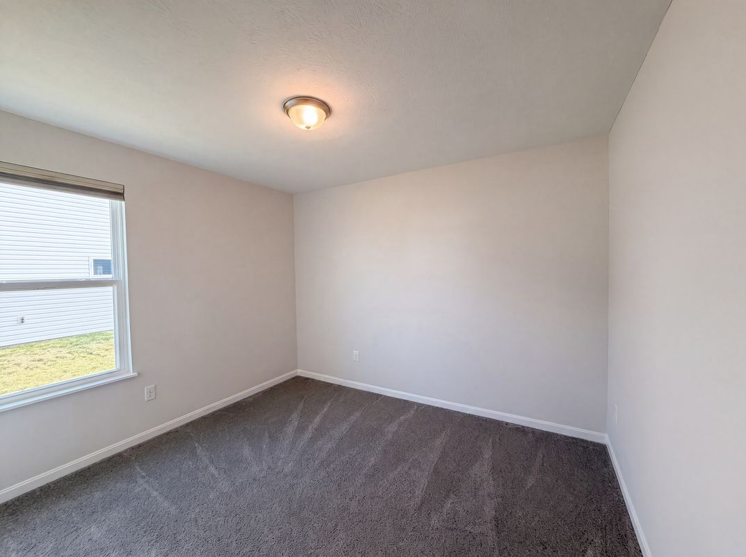Photo 4 of 19 of 1314 Timber Glen Dr, Wilmington, OH