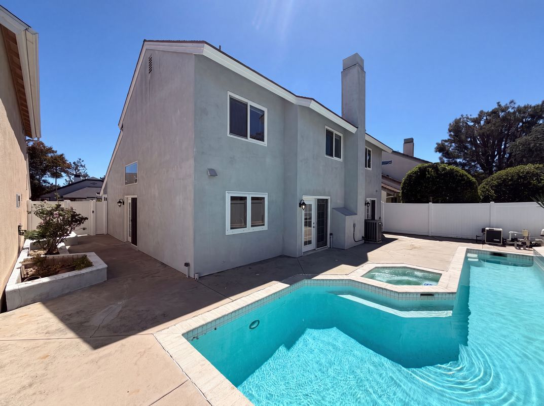 Photo 5 of 23 of 28061 Virginia, Mission Viejo, CA