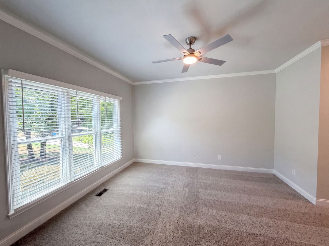 Photo 11 of 23 of 212 Timberlane Dr, Belmont, NC
