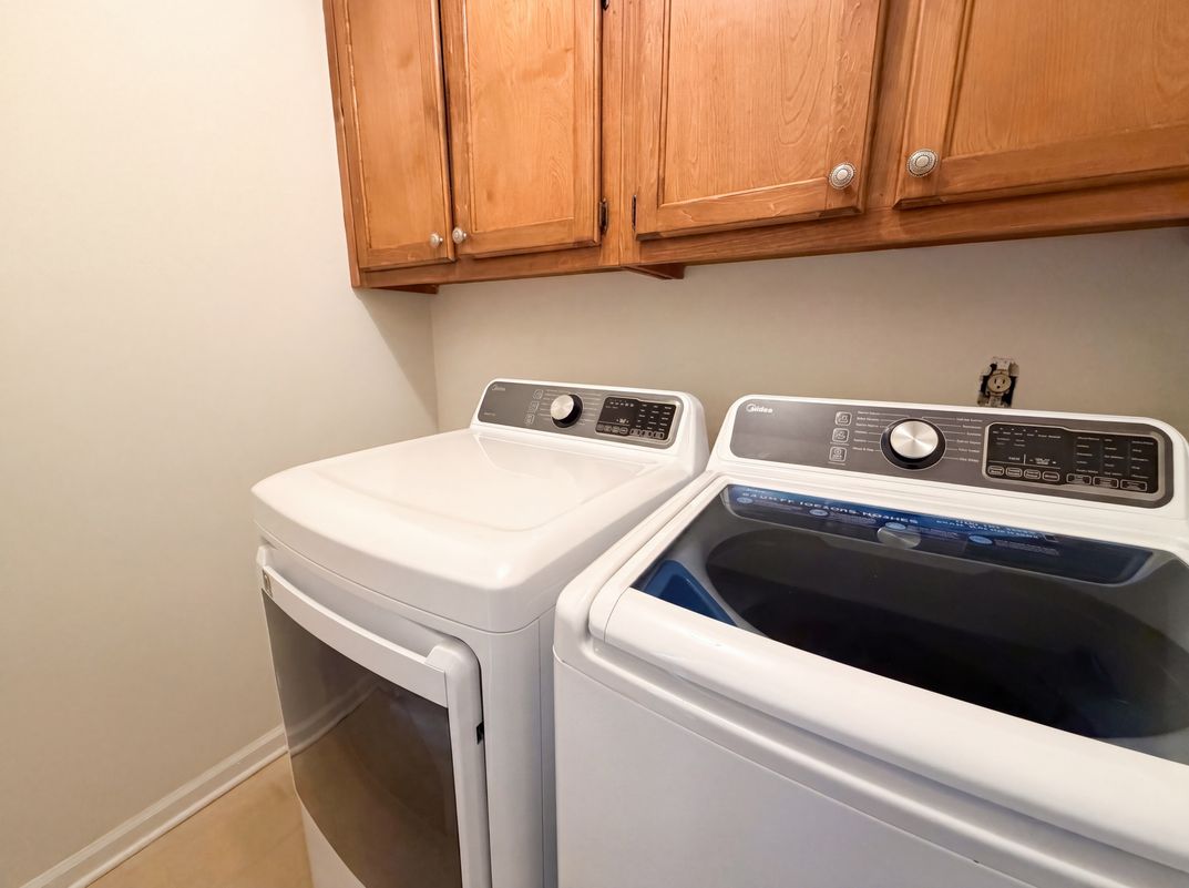 Photo 18 of 26 of 4342 Trotters Way Dr, Snellville, GA