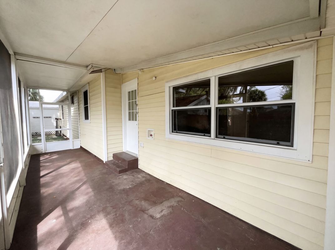 Photo 22 of 34 of 1623 12th St, Saint Cloud, FL