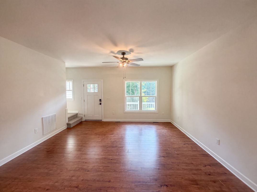Photo 6 of 21 of 8317 Moritz Dr, Stokesdale, NC