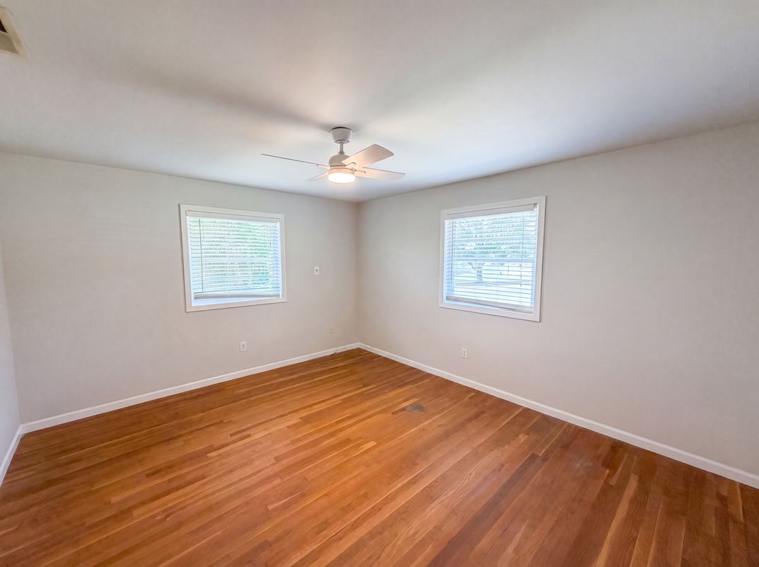 Photo 4 of 21 of 608 E Ryder Ave, Landis, NC