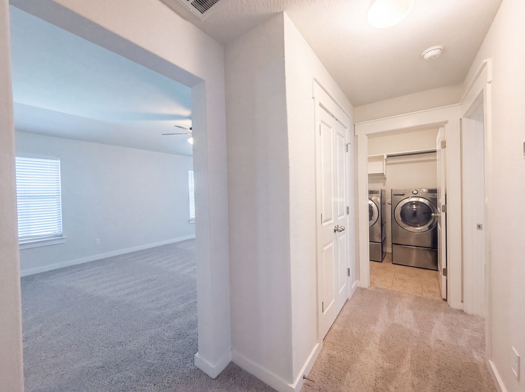 Photo 10 of 21 of 5909 Urbano Bnd, Round Rock, TX