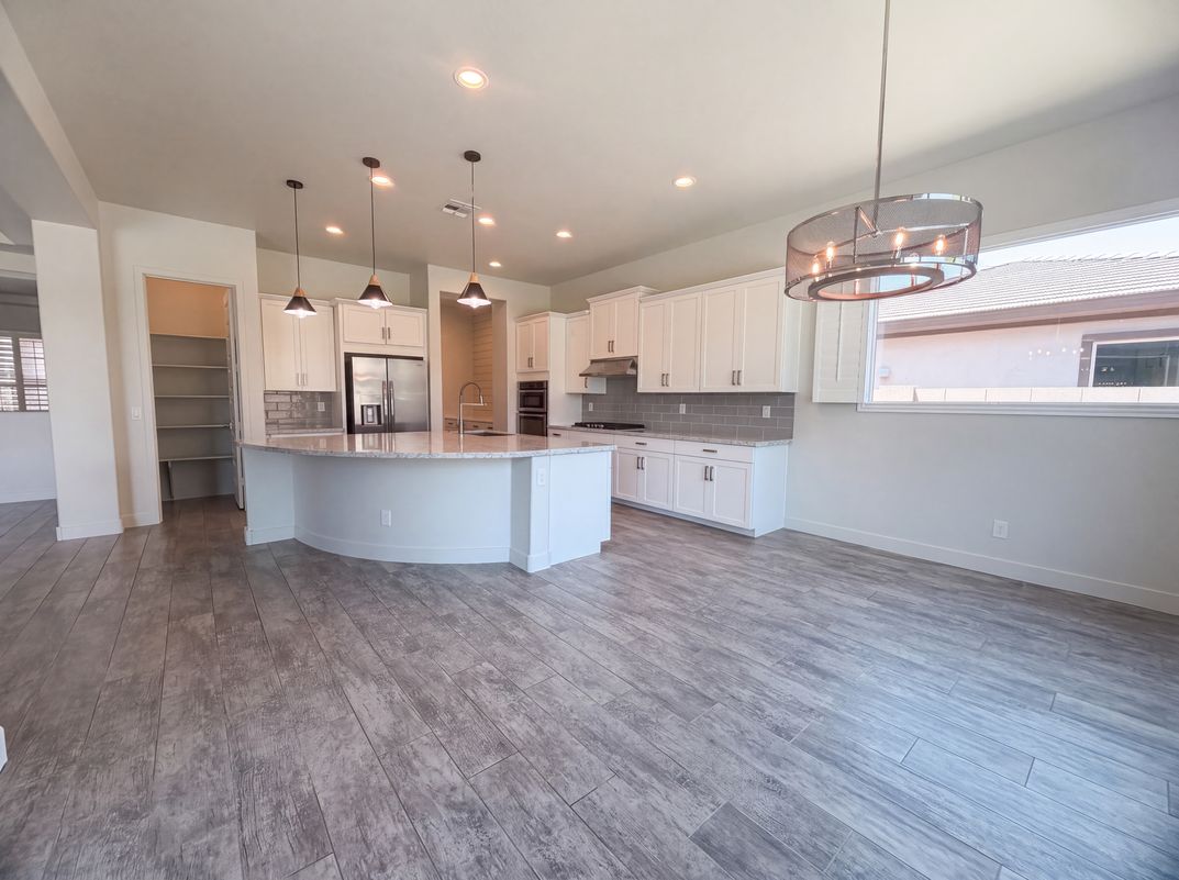 Photo 10 of 21 of 7552 E Peralta Ave, Mesa, AZ