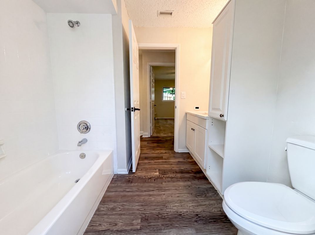 Photo 31 of 40 of 37 Osprey St, Safety Harbor, FL