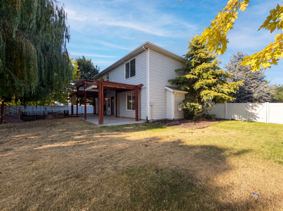 Photo 23 of 26 of 866 S 1580 W, Lehi, UT