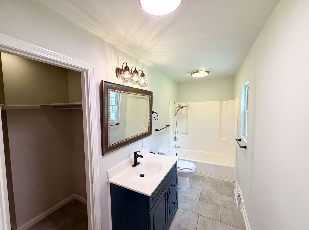 Photo 11 of 22 of 642 Lancer Ct NW, Concord, NC