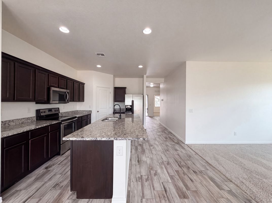 Photo 10 of 23 of 36976 W Nola Way, Maricopa, AZ
