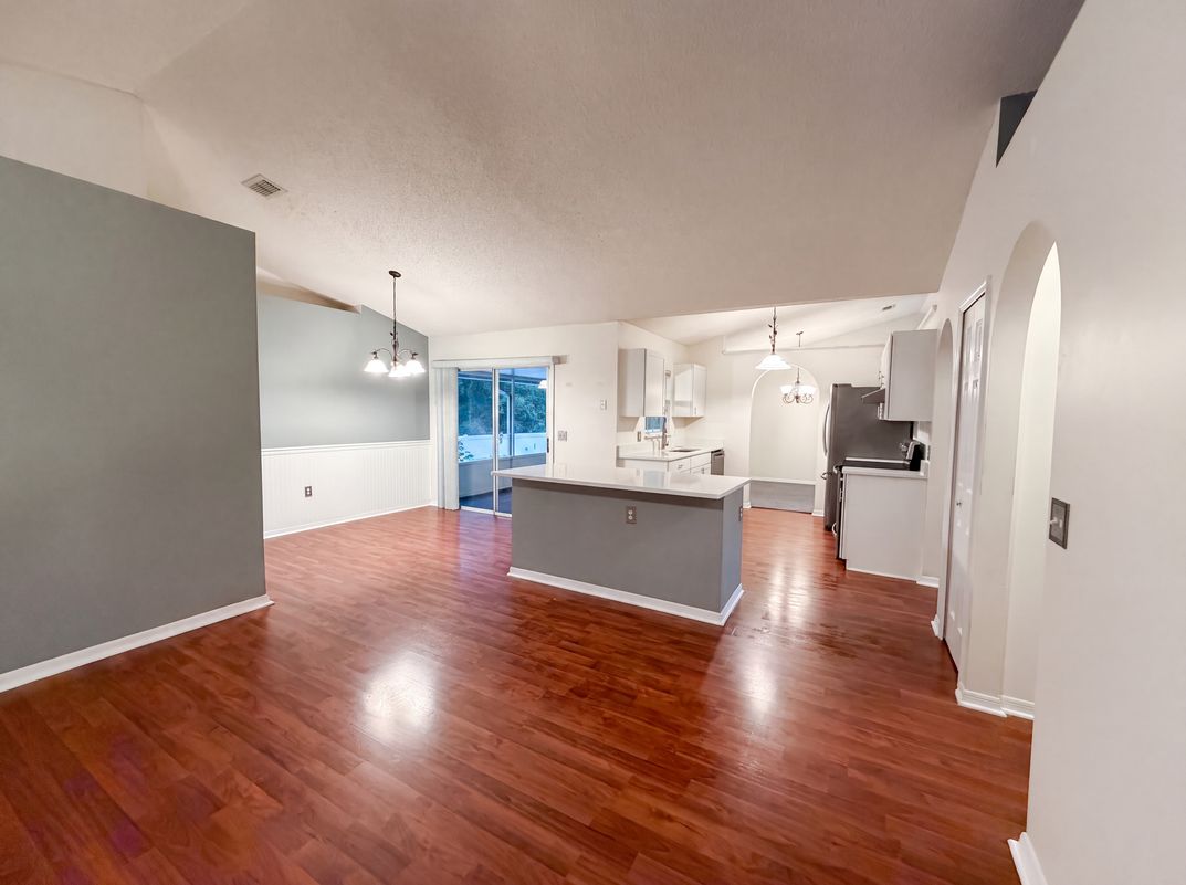 Photo 8 of 23 of 29 Valencia Cir, Debary, FL