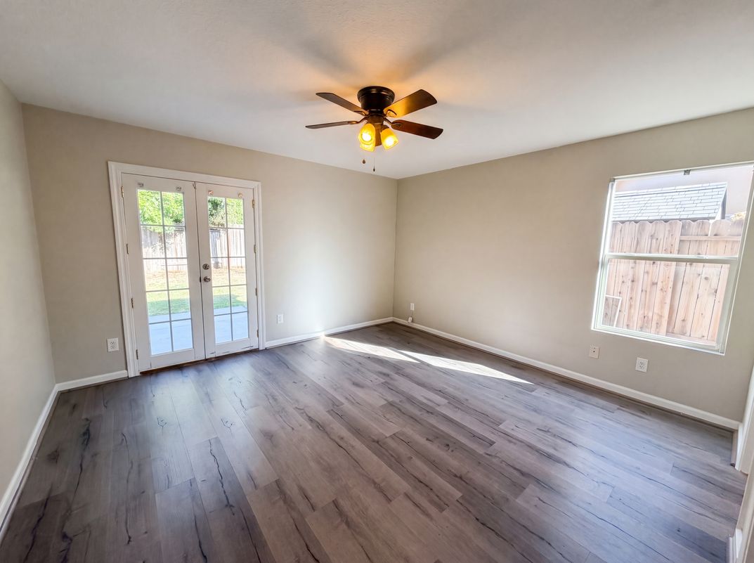 Photo 10 of 22 of 4319 Monhegan Way, Mather, CA
