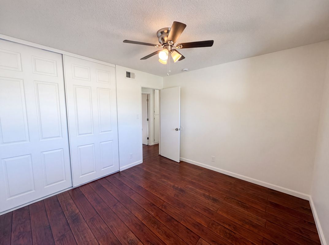 Photo 16 of 39 of 4948 Dewey Dr, Fair Oaks, CA