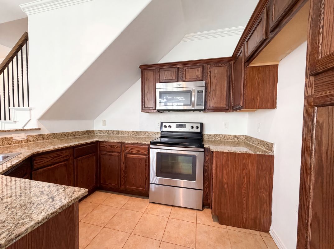 Property photo 2 of 1524 Aldra Dr