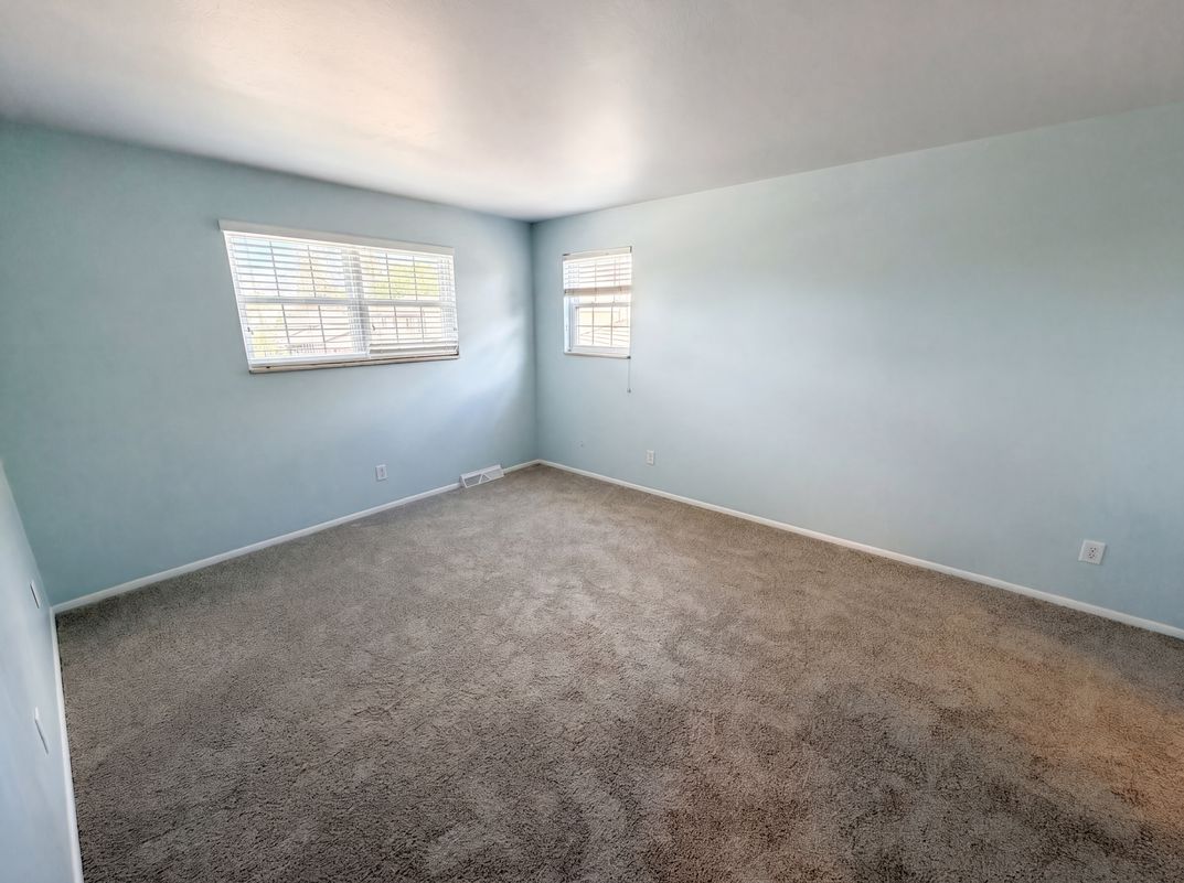 Photo 4 of 40 of 3182 S Xeric Ct, Denver, CO
