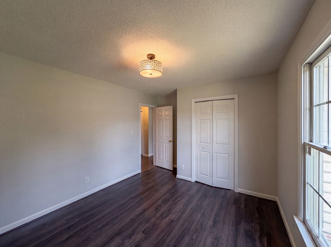 Photo 14 of 17 of 4013 Burleigh Pl, Fayetteville, NC