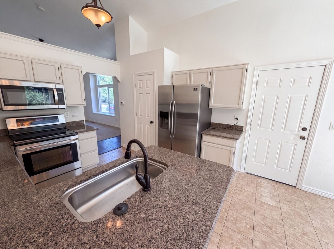 Photo 8 of 34 of 4408 Ashcroft Ave, Castle Rock, CO
