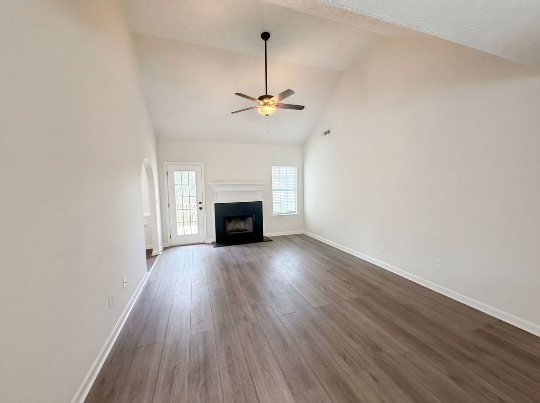 Photo 3 of 25 of 479 Clearwater Way, Monroe, GA
