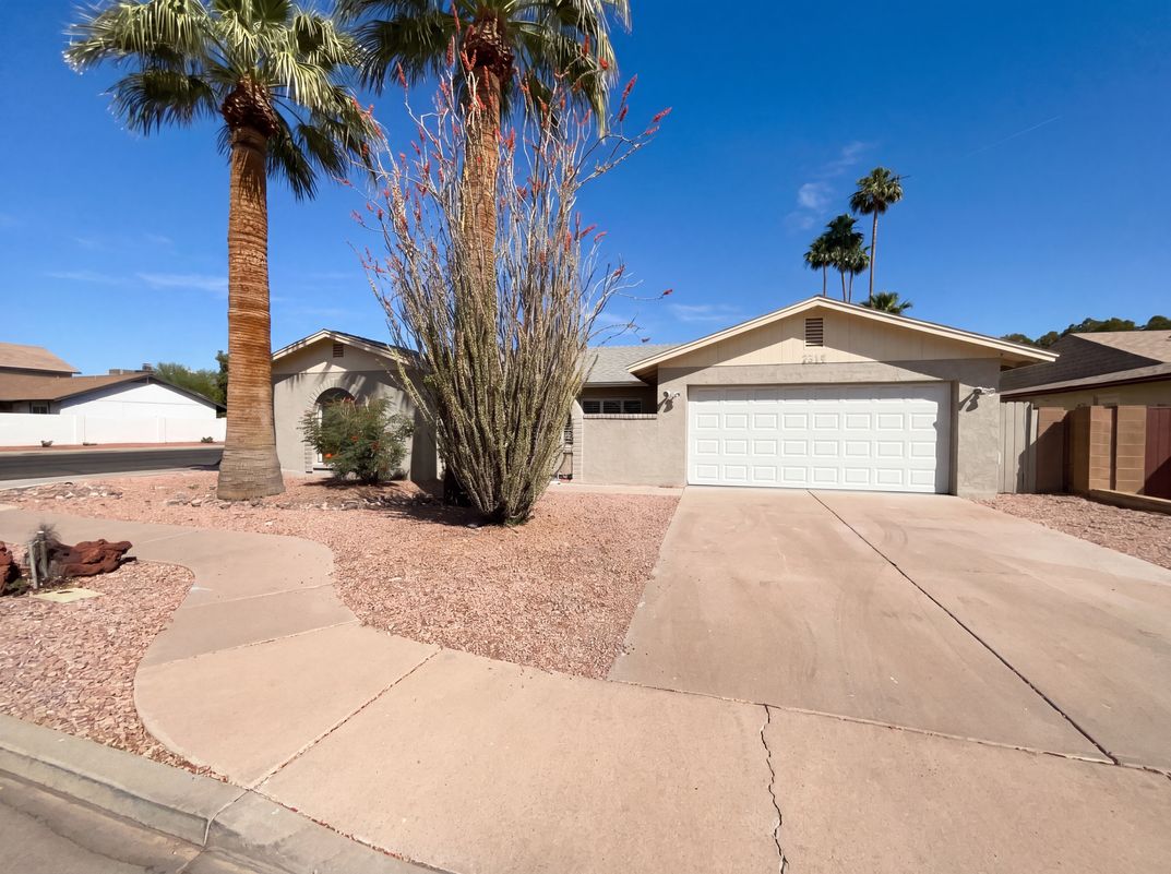 Photo 25 of 28 of 2219 S Estrella Cir, Mesa, AZ