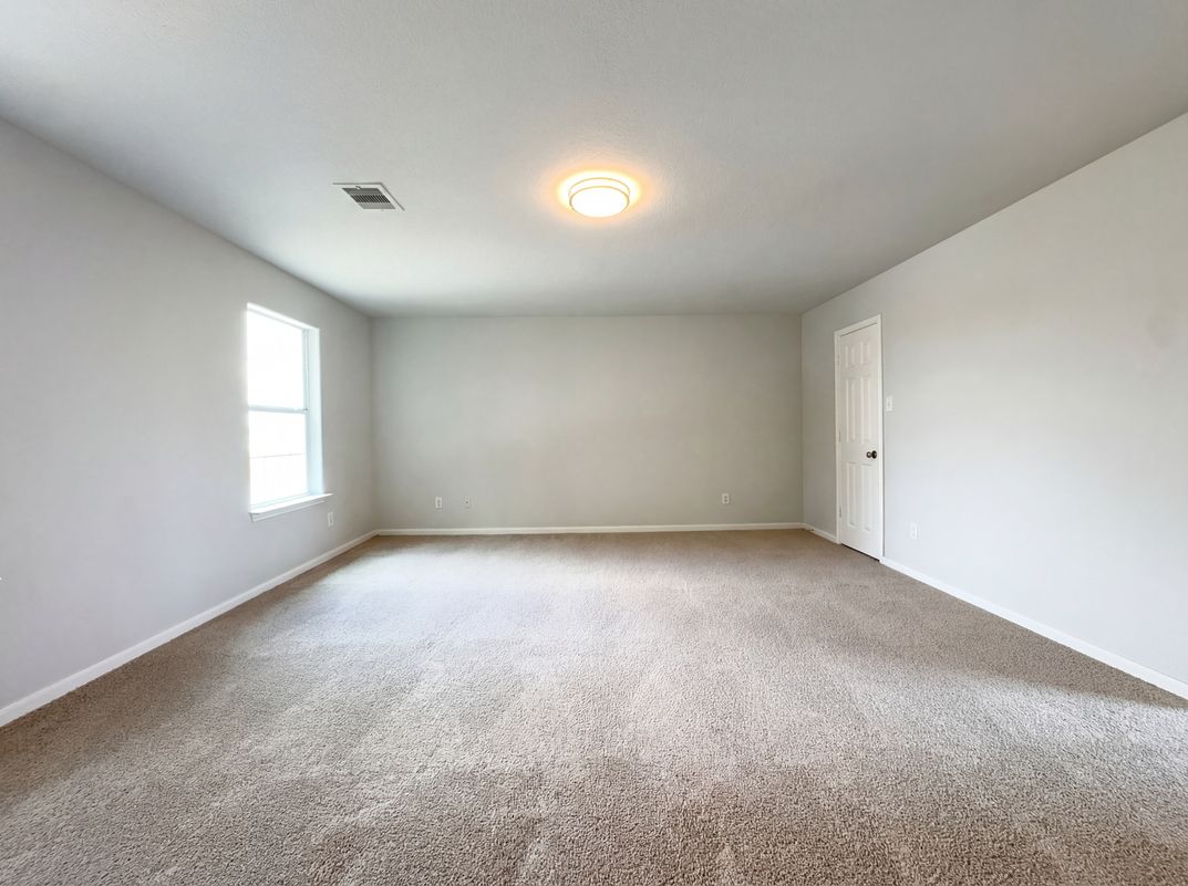 Photo 4 of 17 of 2310 Redfish Dr, Texas City, TX