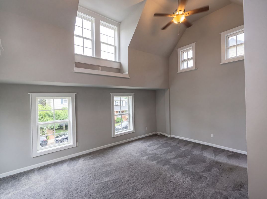 Photo 14 of 24 of 316 W Commerce St, Smyrna, DE
