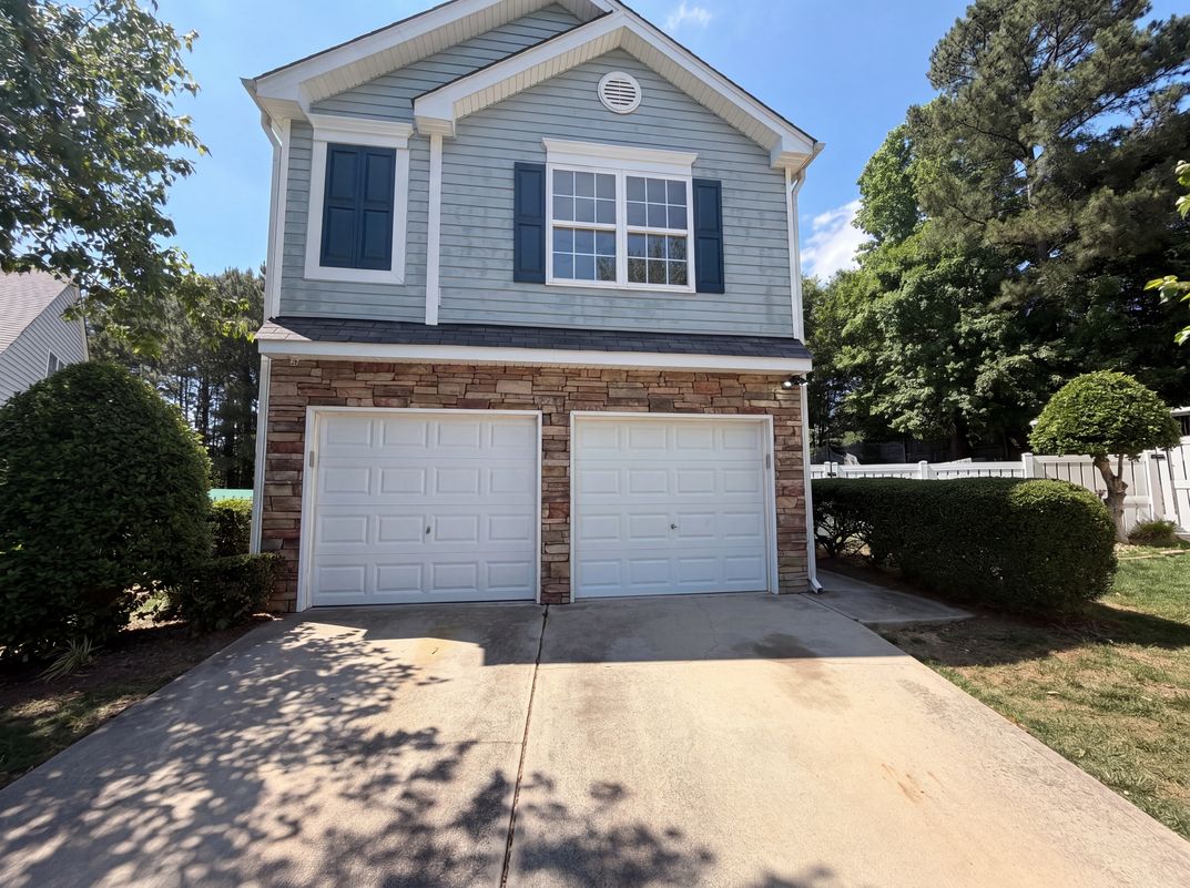 6005 Silkwater Ct Raleigh NC 27610