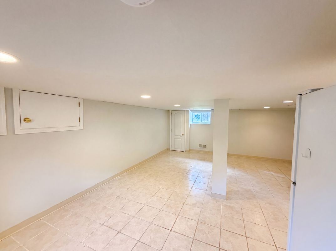 Photo 17 of 26 of 506 Lyons Rd, Basking Ridge, NJ
