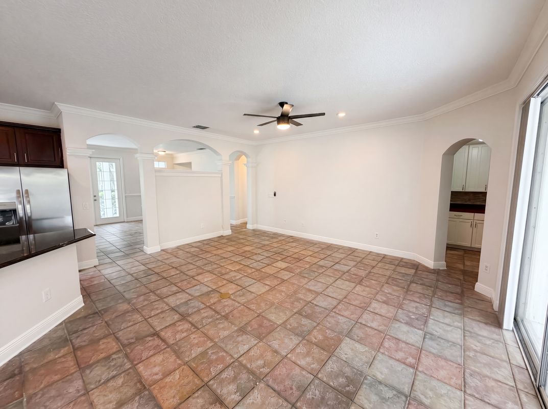 Photo 25 of 34 of 3379 Morelyn Crest Cir, Orlando, FL