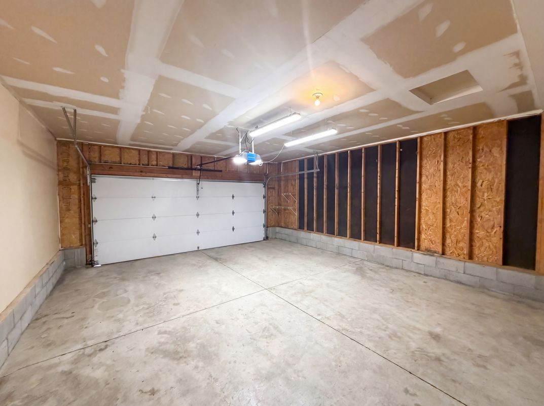 Photo 36 of 44 of 7966 Lazelle Woods Dr, Westerville, OH
