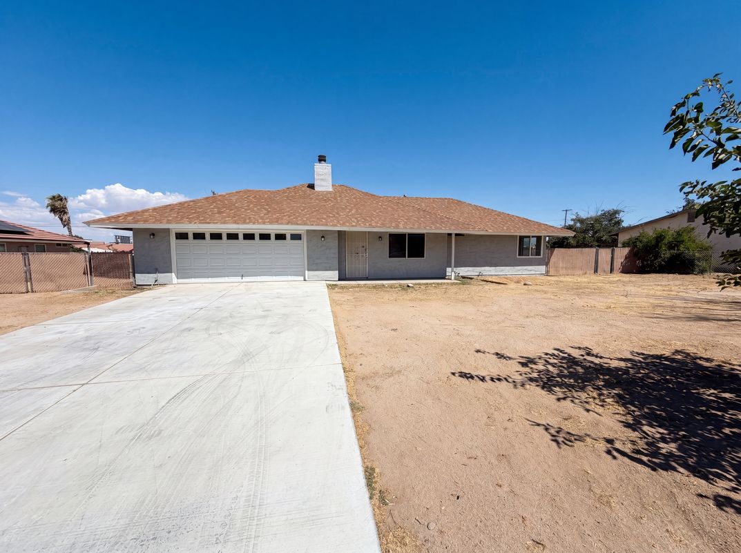 Property photo 1 of 13191 El Rio Rd