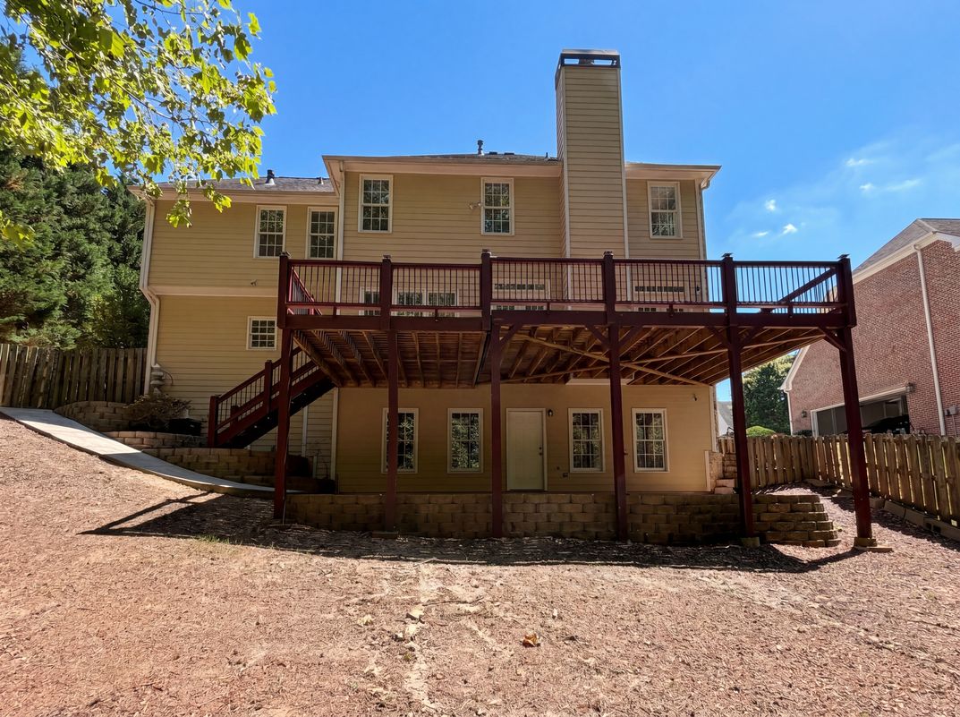 Photo 5 of 23 of 861 Windsor Creek Dr, Grayson, GA