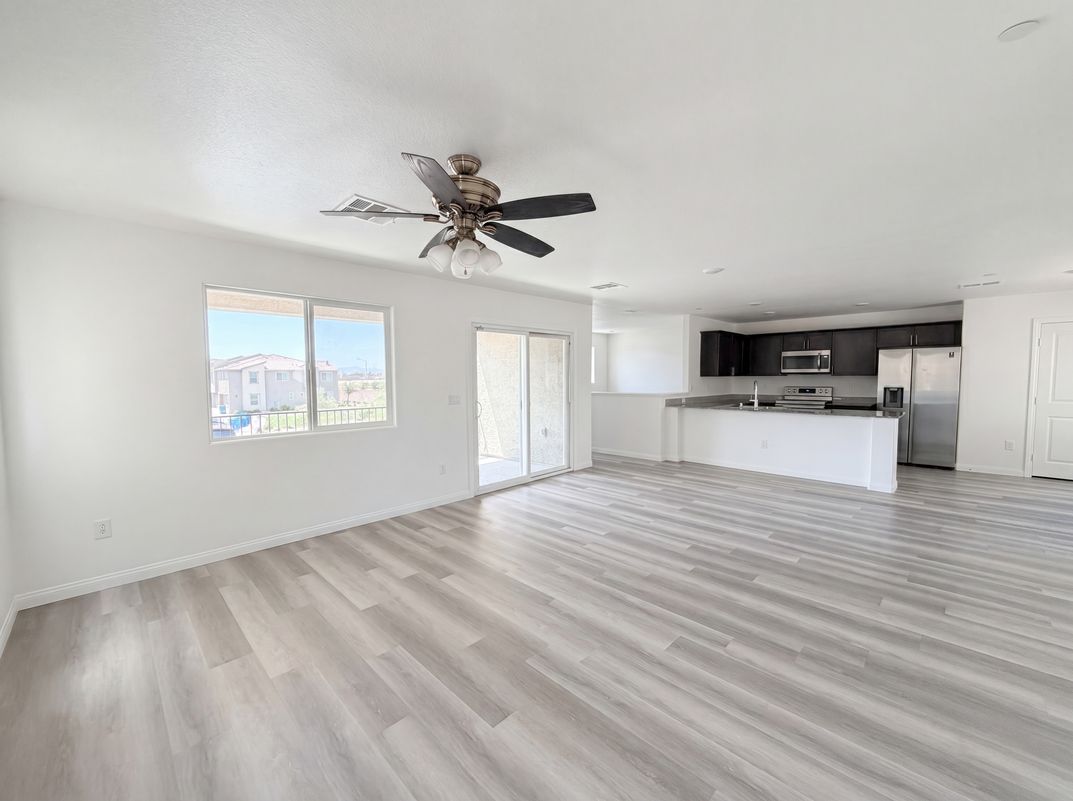 Photo 9 of 41 of 6875 Crimson Shadow St, North Las Vegas, NV