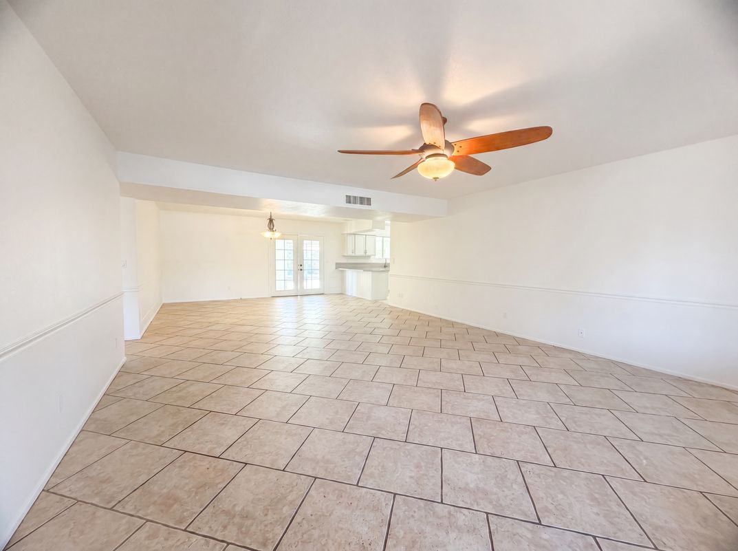 Photo 3 of 18 of 7519 E Ed Rice Ave, Mesa, AZ