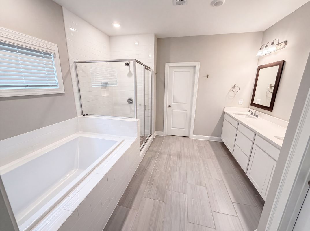 Photo 6 of 27 of 820 Pennington View Ln, Alpharetta, GA