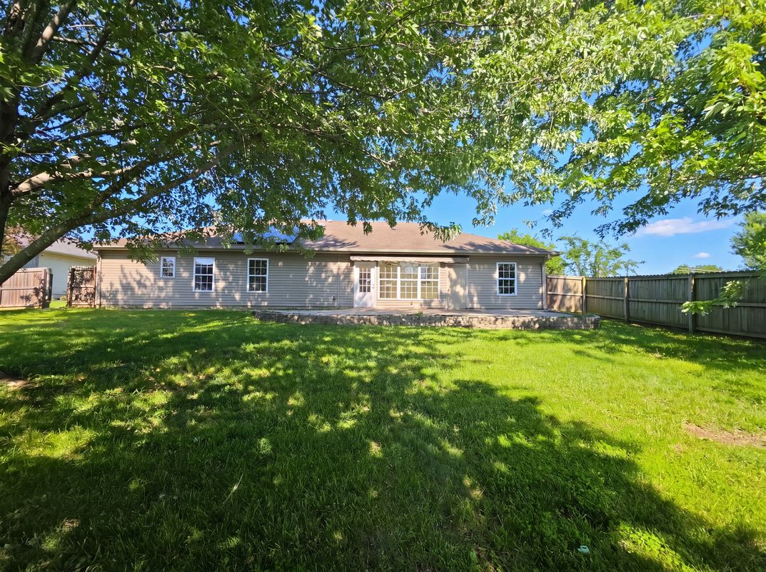 Photo 5 of 21 of 14325 Concert Ave, Hallsville, MO