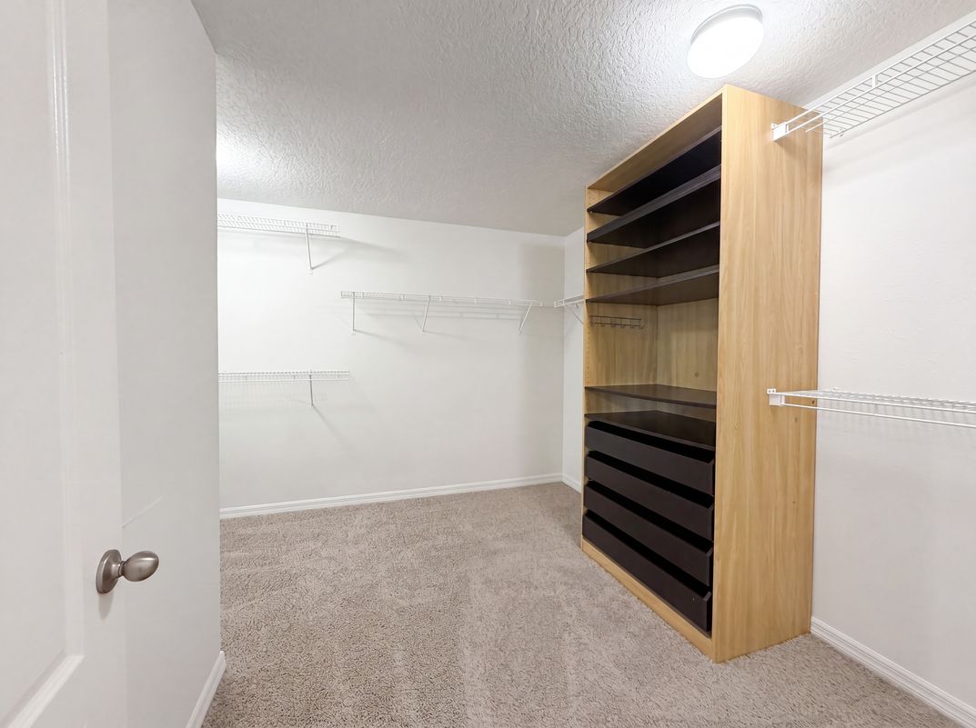 Photo 21 of 29 of 14207 Alistar Manor Dr, Wimauma, FL