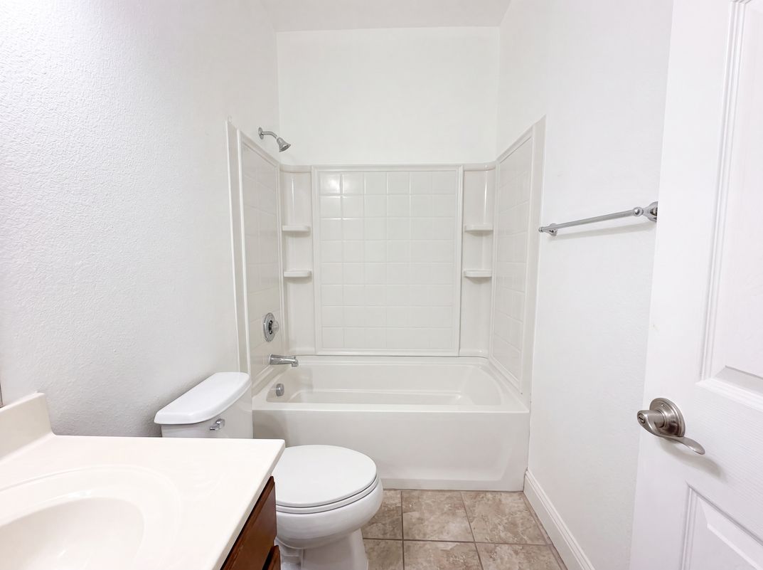 Photo 18 of 31 of 3127 Madsen St, Hayward, CA