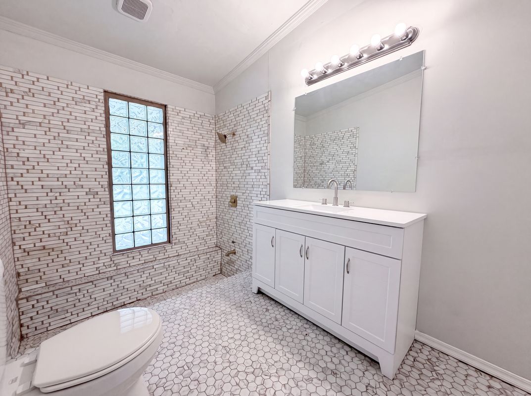 Photo 8 of 21 of 1605 Raiford Rd, Starke, FL