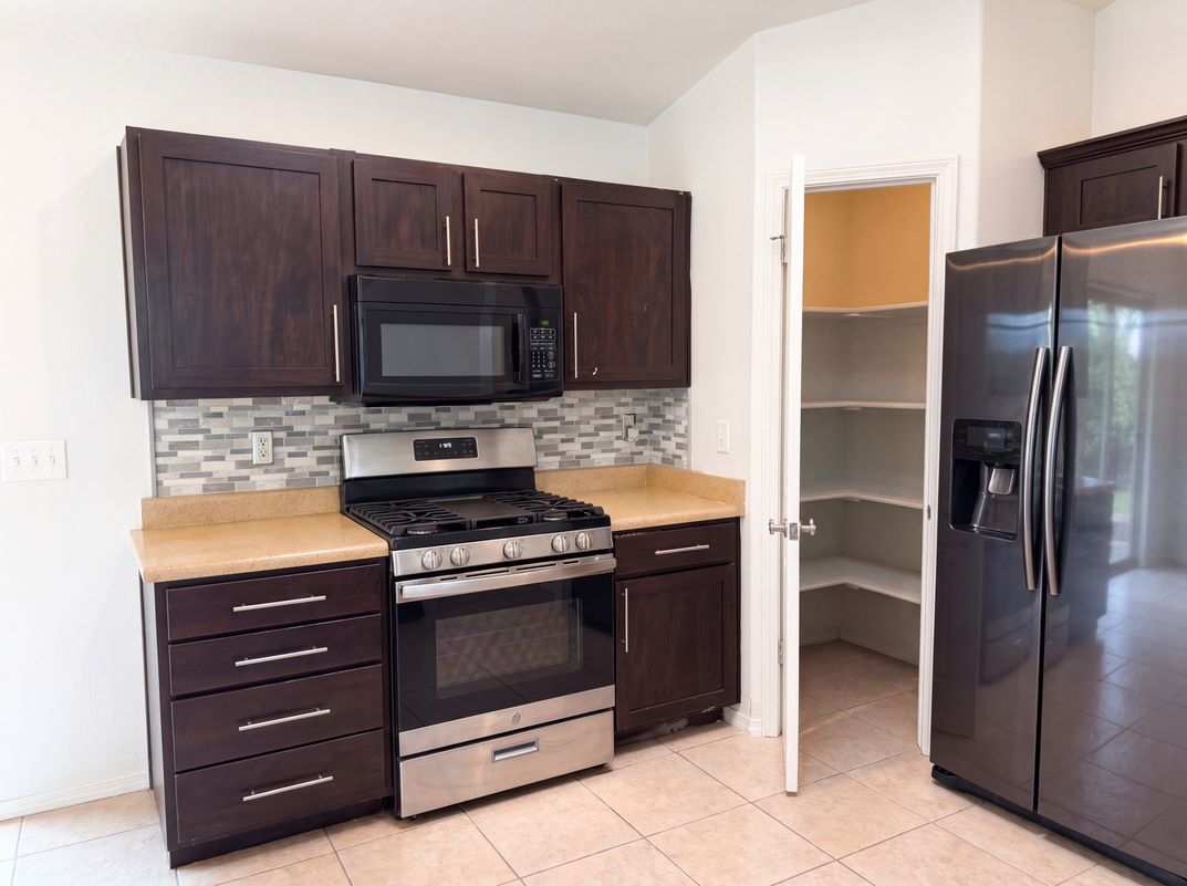 Photo 11 of 26 of 8177 E Jacque Dr, Prescott Valley, AZ