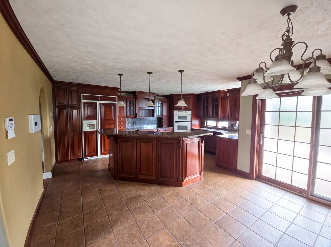 Photo 10 of 45 of 2217 Valley View Dr S, Saylorsburg, PA