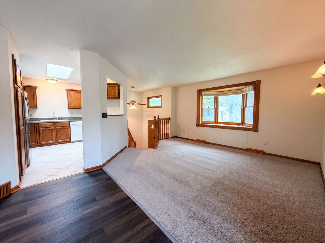 Property photo 3 of 18216 Empire Trl