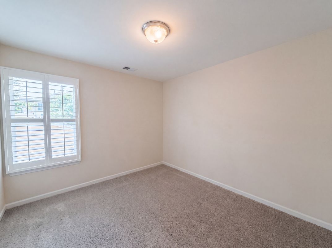 Photo 16 of 23 of 195 Lotz Dr, Summerville, SC