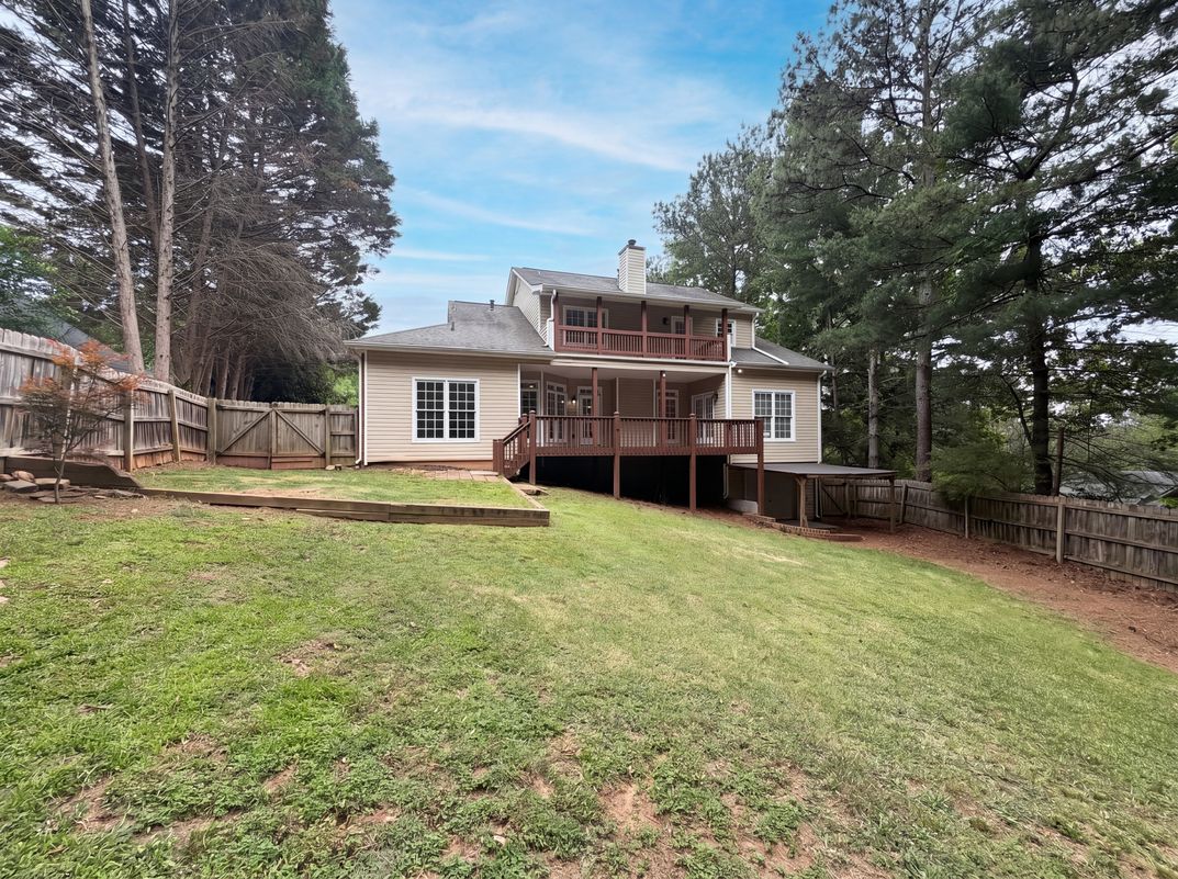 Photo 5 of 30 of 2298 Camden Dr SW, Marietta, GA
