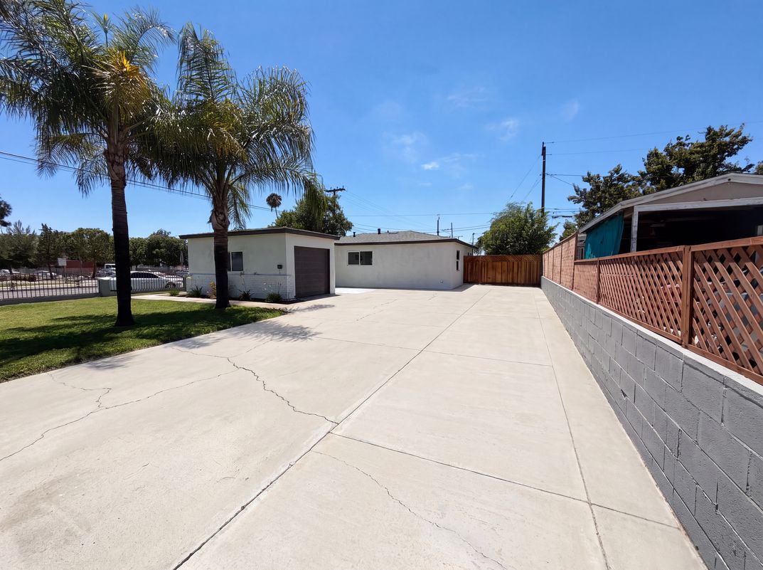 Photo 16 of 19 of 1193 E G St, Ontario, CA