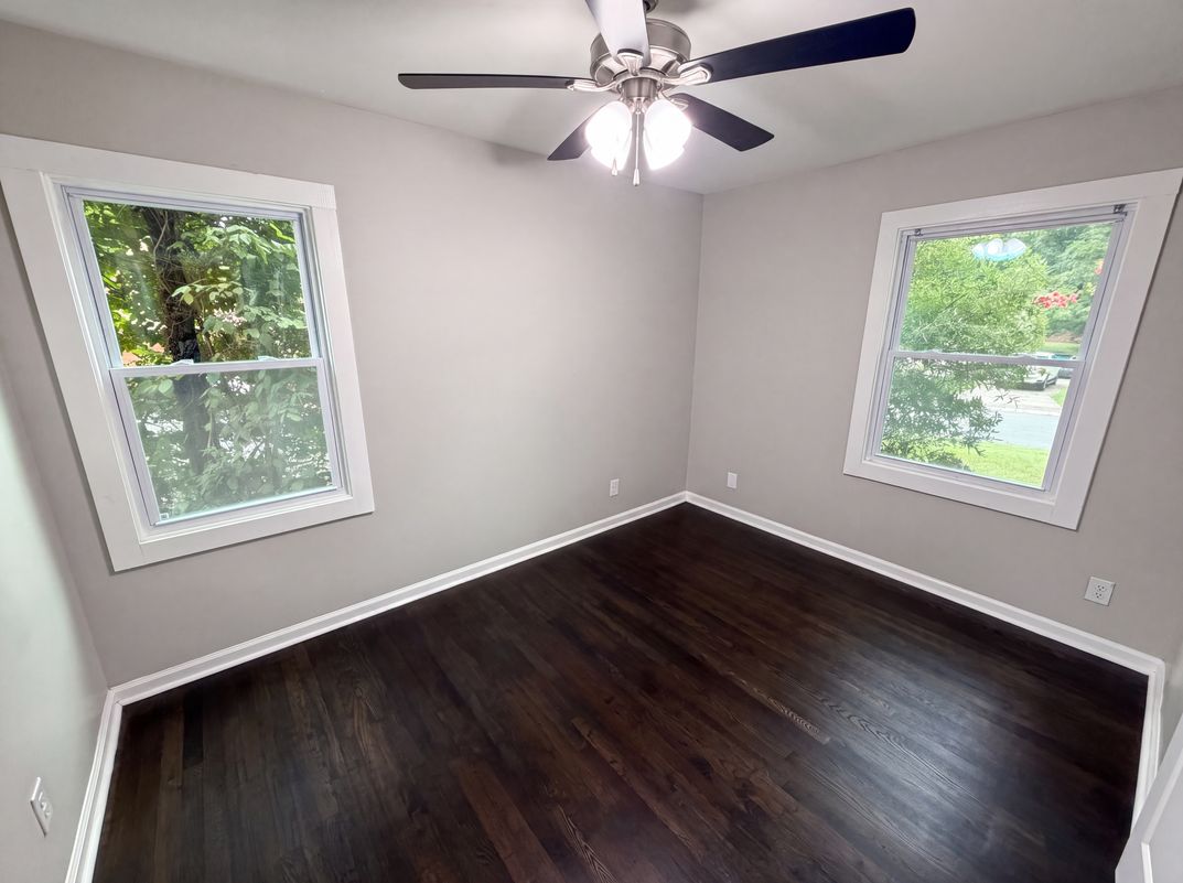 Photo 10 of 19 of 528 Kentbrook Dr, Charlotte, NC