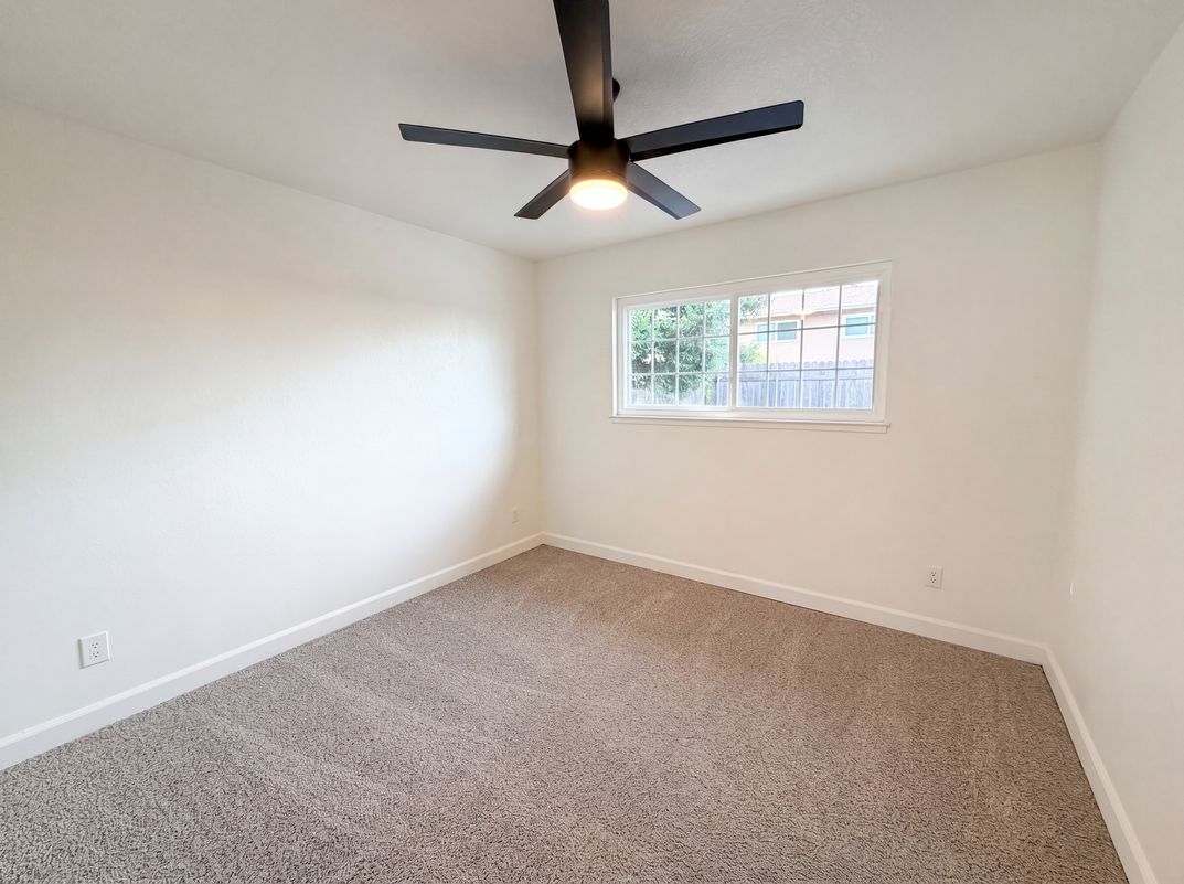 Photo 14 of 28 of 6840 Oaklawn Way, Fair Oaks, CA